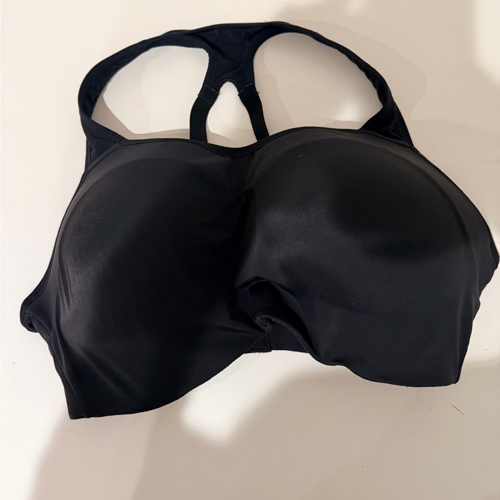Nike Women's Black Racerback Bra
